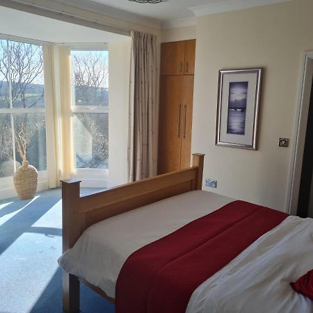 The Hope And Anchor Hotell Goodwick Eksteriør bilde